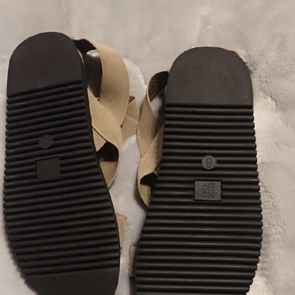 No Boundaries Beige Crisscross Sandals - Picture 2 of 3
